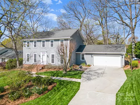 5818 Gate Post Rd, Charlotte, NC 28211