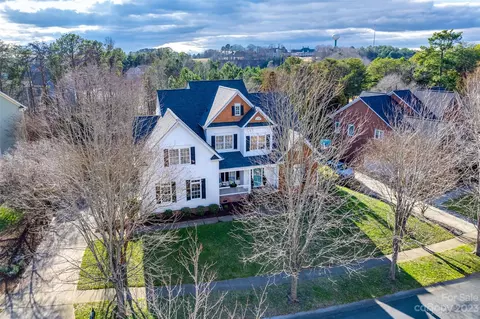 729 Fairway Point Dr, Tega Cay, SC 29708 photo 38