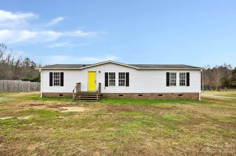 575 Ivy Yokeley Rd, Winston Salem, NC 27107