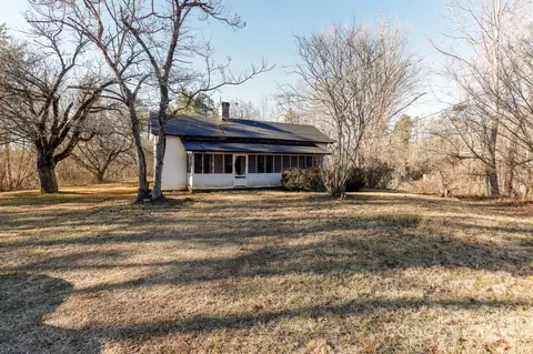 245 Robertson Rd, Rutherfordton, NC 28139