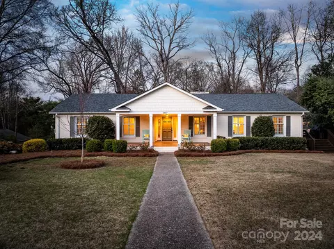 5457 Addison Dr, Charlotte, NC 28211