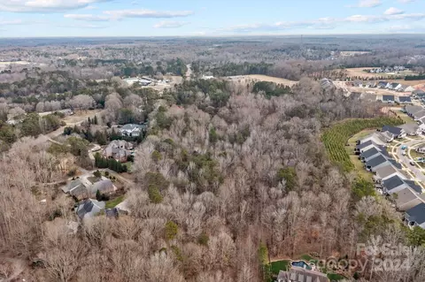 View/Area - 19145 Davidson Concord Rd, Davidson, NC 28036 photo 13 of 19