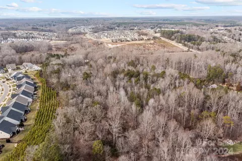 View/Area - 19145 Davidson Concord Rd, Davidson, NC 28036 photo 10 of 19