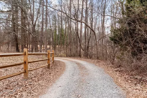 View/Area - 19145 Davidson Concord Rd, Davidson, NC 28036 photo 3 of 19