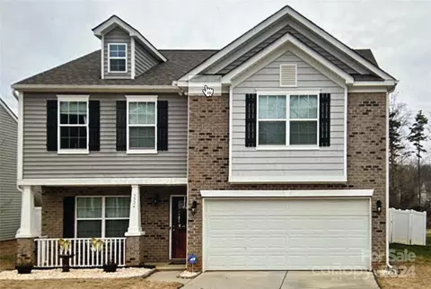 5524 Amber View Ct, Charlotte, NC 28216