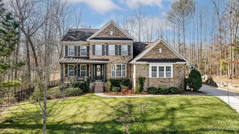 2515 Highworth Ln, Charlotte, NC 28214