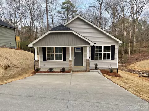 1324 Hill St, Albemarle, NC 28001