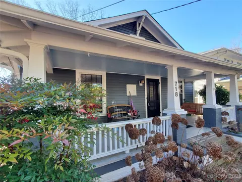 718 Wood St, Statesville, NC 28677