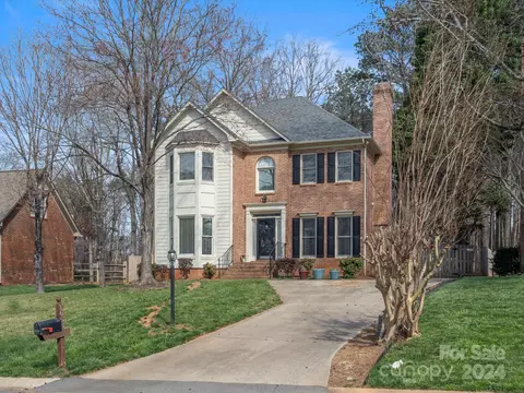 1650 Brandyhill Dr, Rock Hill, SC 29732