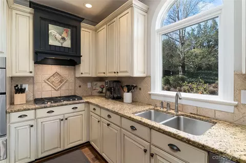 20921 Decora Dr, Cornelius, NC 28031 photo 13
