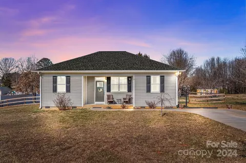 218 Delight Loop, Statesville, NC 28677
