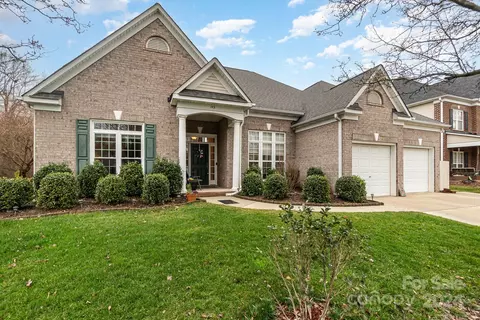 143 Burtons Barn Rd, Mooresville, NC 28115