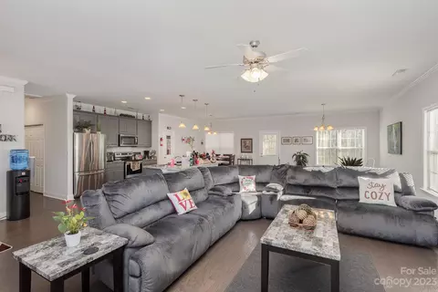 2412 Grayson Pkwy, Monroe, NC 28110 photo 2