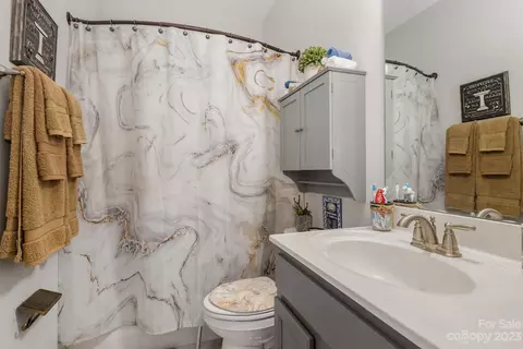 2412 Grayson Pkwy, Monroe, NC 28110 photo 9