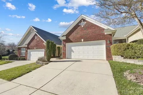 3253 Sapphire Ln, Fort Mill, SC 29708