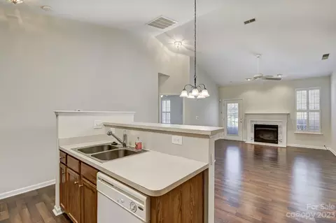 3253 Sapphire Ln, Fort Mill, SC 29708 photo 7