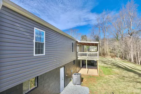 219 Harris Ave, Elkin, NC 28621 photo 43