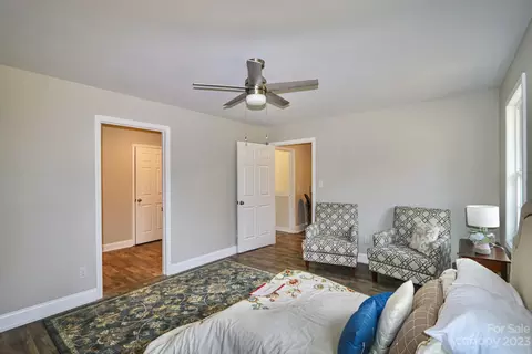 219 Harris Ave, Elkin, NC 28621 photo 14