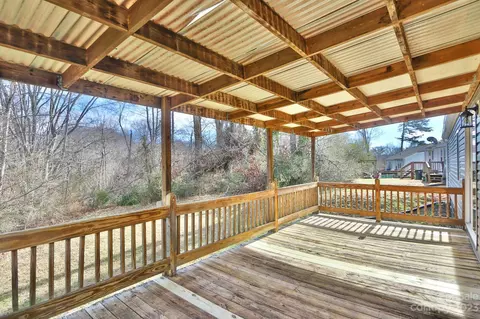219 Harris Ave, Elkin, NC 28621 photo 42