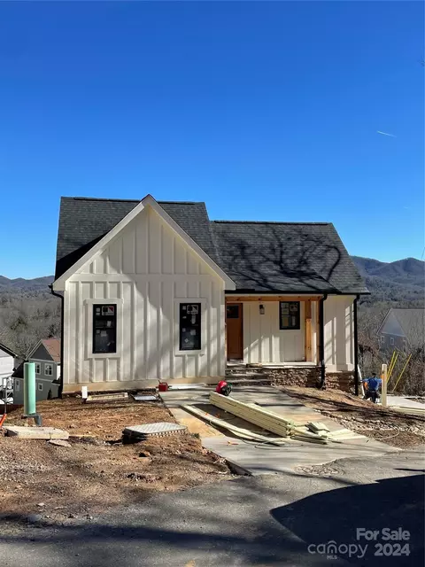 261 Mount Allen 53 Hts #53, Black Mountain, NC 28711