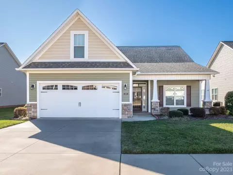 421 Drake Ln, Salisbury, NC 28146