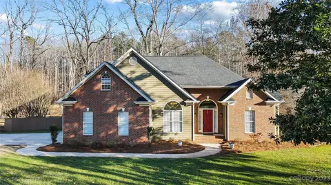 15200 Yarmouth Rd, Mint Hill, NC 28227