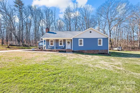 5709 Mingus Rd, Charlotte, NC 28216