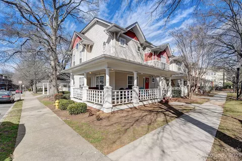 1024 W 1st St, Charlotte, NC 28202