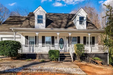 126 Cartway Ln, Statesville, NC 28625