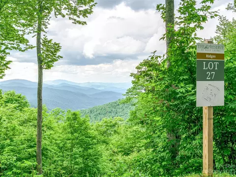 Black Bear Run, Mars Hill, NC 28754