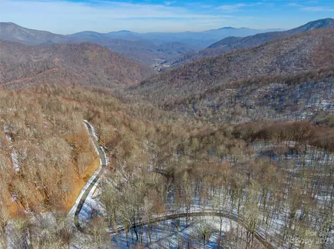 Black Bear Run, Mars Hill, NC 28754 photo 4