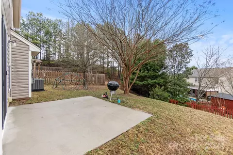 7255 Cascading Pines Dr, Tega Cay, SC 29708 photo 3