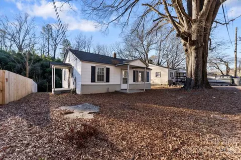 323 Vance St, Gastonia, NC 28052
