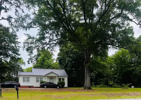 730 W End Rd, Chester, SC 29706