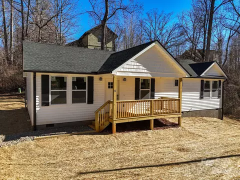 26 W Central Ave, Asheville, NC 28806