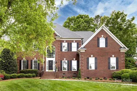 11325 Ballantyne Crossing Ave, Charlotte, NC 28277