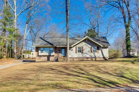 1500 Anthony Dr, Gastonia, NC 28052