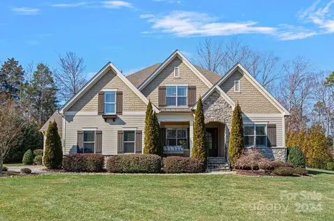 13603 Evening Primrose Dr, Davidson, NC 28036