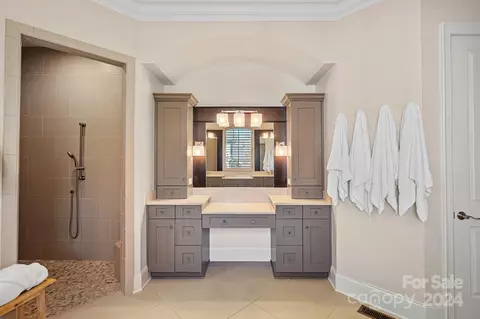 Bath - 13603 Evening Primrose Dr, Davidson, NC 28036 photo 3 of 8