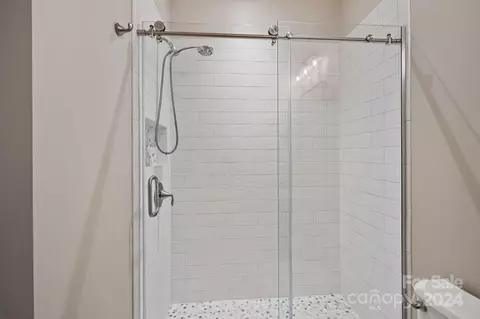Bath - 13603 Evening Primrose Dr, Davidson, NC 28036 photo 6 of 8