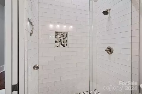 Bath - 13603 Evening Primrose Dr, Davidson, NC 28036 photo 8 of 8