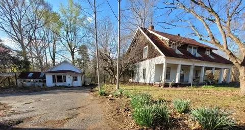 341 Main St, Mooresboro, NC 28114