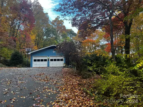 Exterior - 64 Meadow Ln, Fairview, NC 28730 photo 7 of 11
