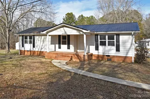 6720 Brooks Rd, Rockwell, NC 28138