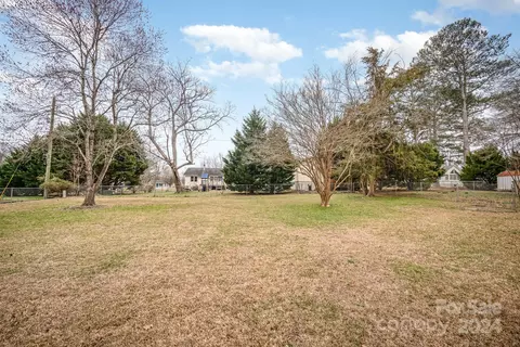 Exterior - 2093 Walden Rd, Lancaster, SC 29720 photo 9 of 9