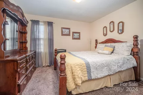 Bedroom - 2093 Walden Rd, Lancaster, SC 29720 photo 4 of 5