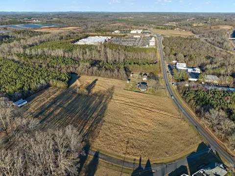 1012 2nd Nw Ave NW, Conover, NC 28613 photo 13