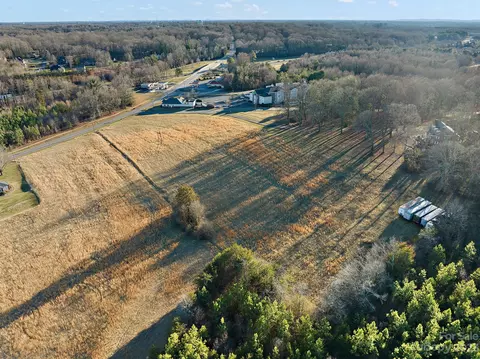 1012 2nd Nw Ave NW, Conover, NC 28613 photo 8