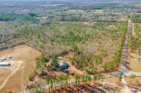 301 Youngs Bend Rd, Kershaw, SC 29067