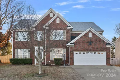 170 Stallings Mill Dr, Mooresville, NC 28115